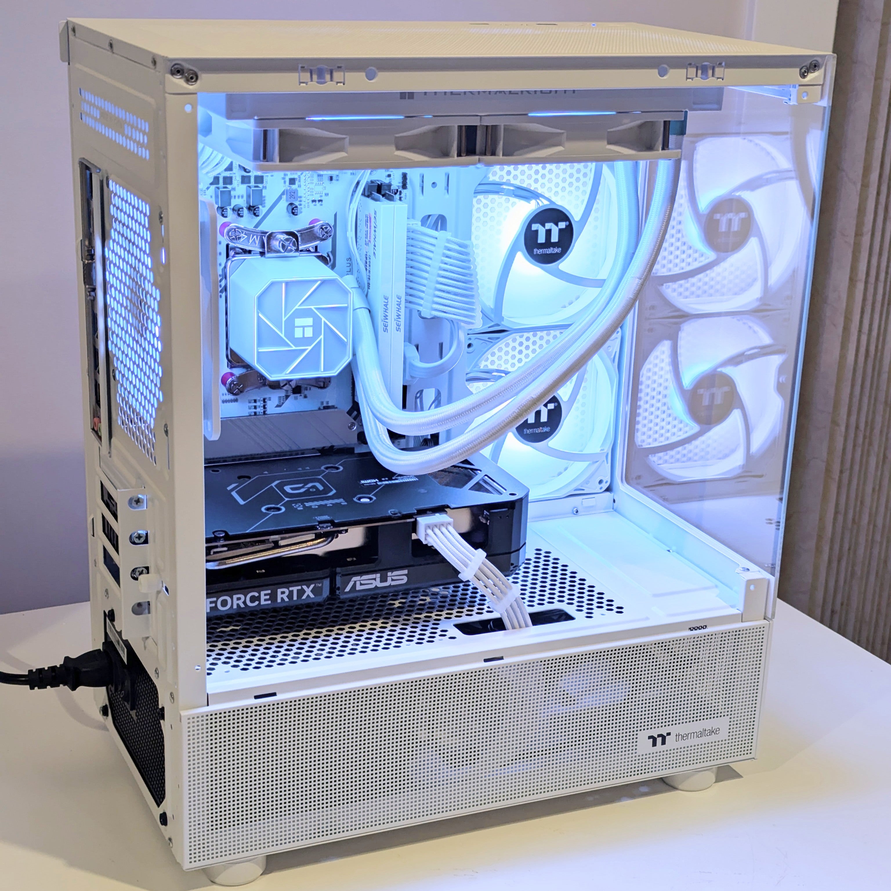 Flow - RTX 5060Ti, Ryzen 5, 32Gb Ram
