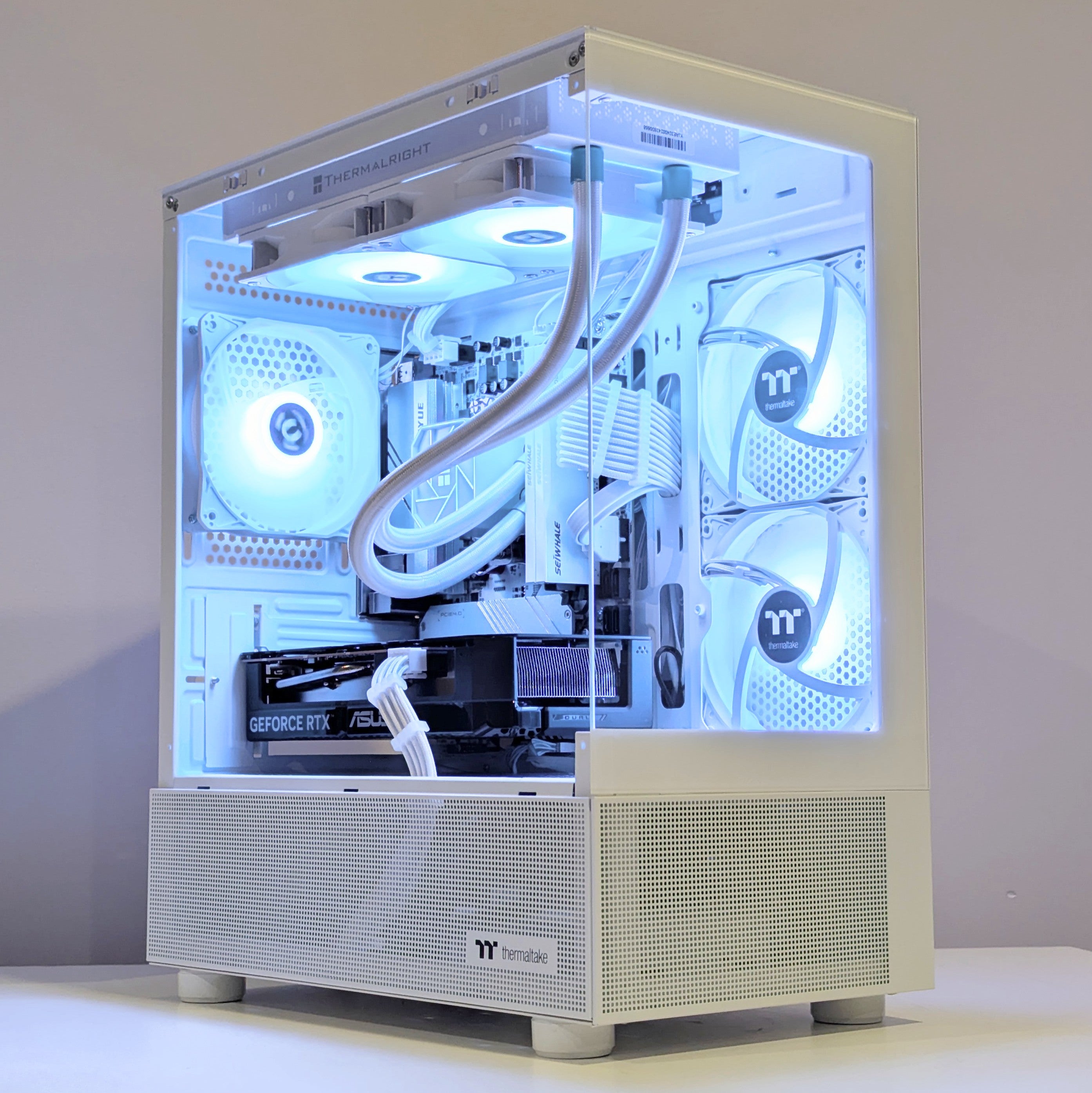 Flow - RTX 5060Ti, Ryzen 5, 32Gb Ram